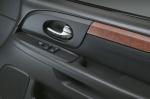 GMC Envoy Denali 2007 года